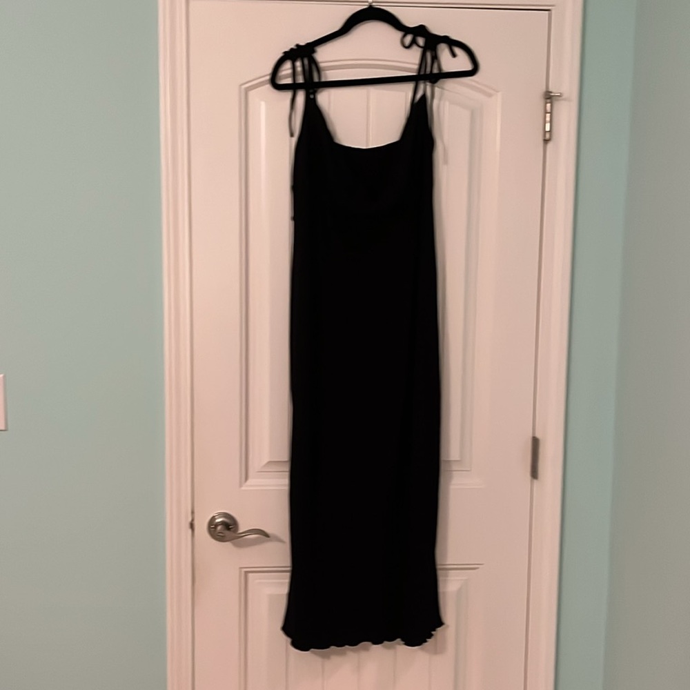 NWOT strappy black maxi dress